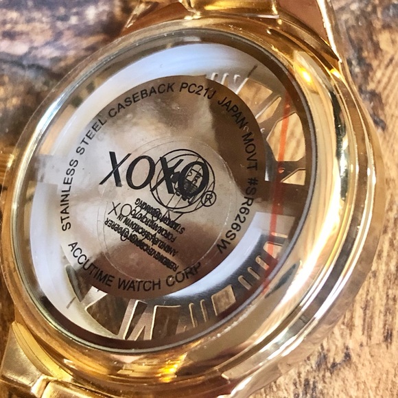 Women’s Gold-Tone XOXO Quartz Watch - Picture 9 of 13